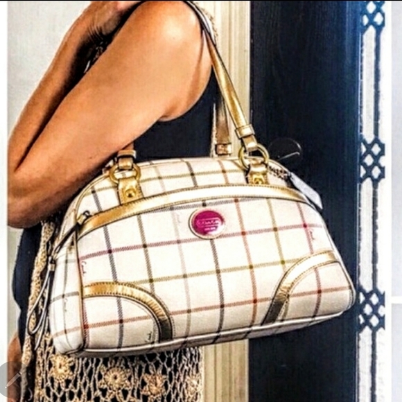 Coach Peyton Heritage Tattersall - Picture 2 of 15